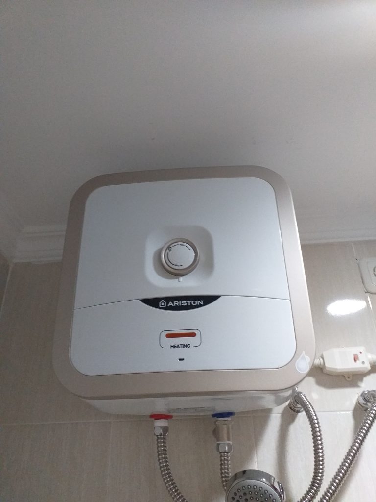 Electric Water Heater